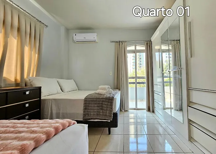Apt Centro 2 Quartos 2 Banheiros Com Garagem